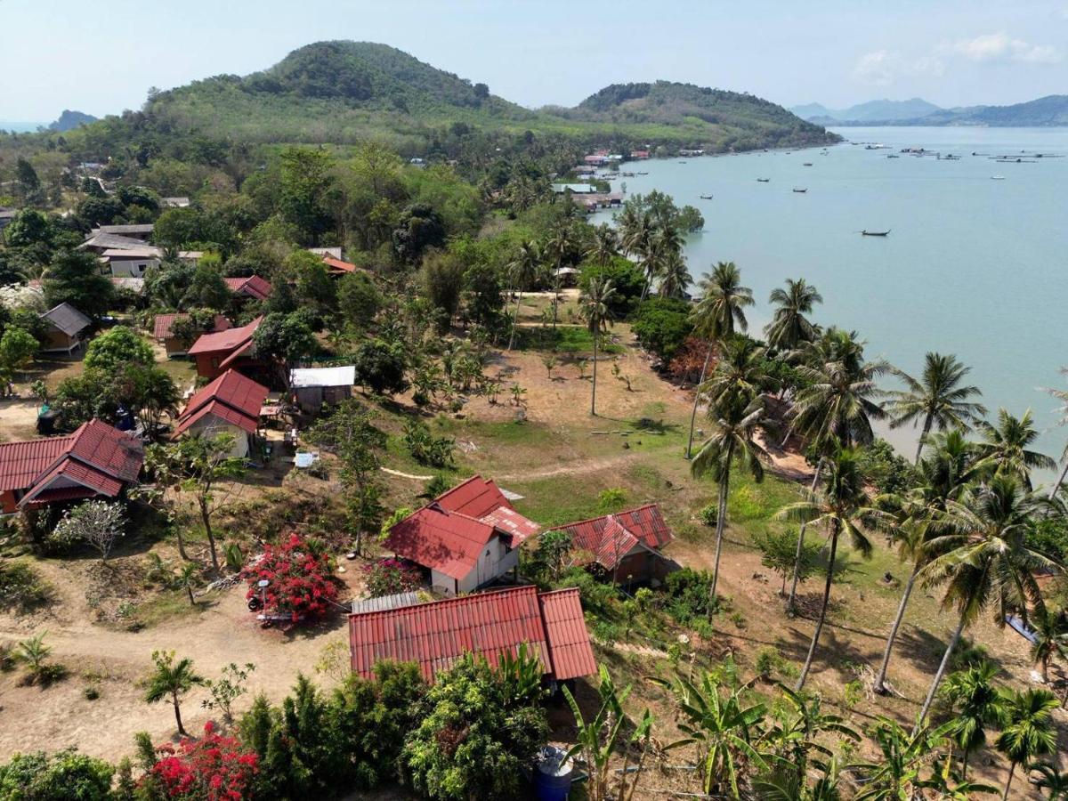 Three Monkeys Bungalows Koh Yao Noi Eksteriør bilde